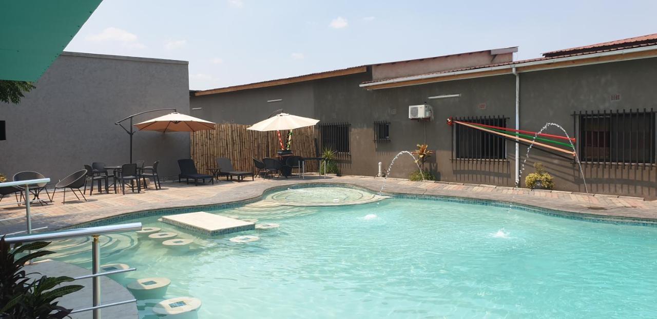 The Escape Lodge Lusaka Ngoại thất bức ảnh