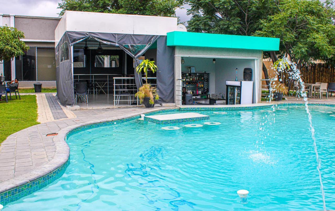 The Escape Lodge Lusaka Ngoại thất bức ảnh